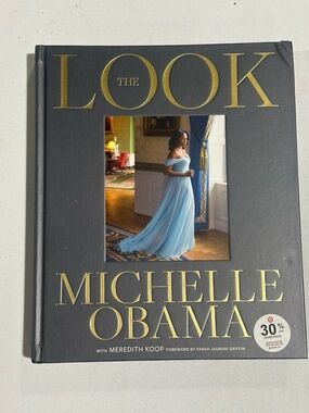 2/$40 Michelle Obama “The Look” Hardcover Coffee Table Book Fashion Photography